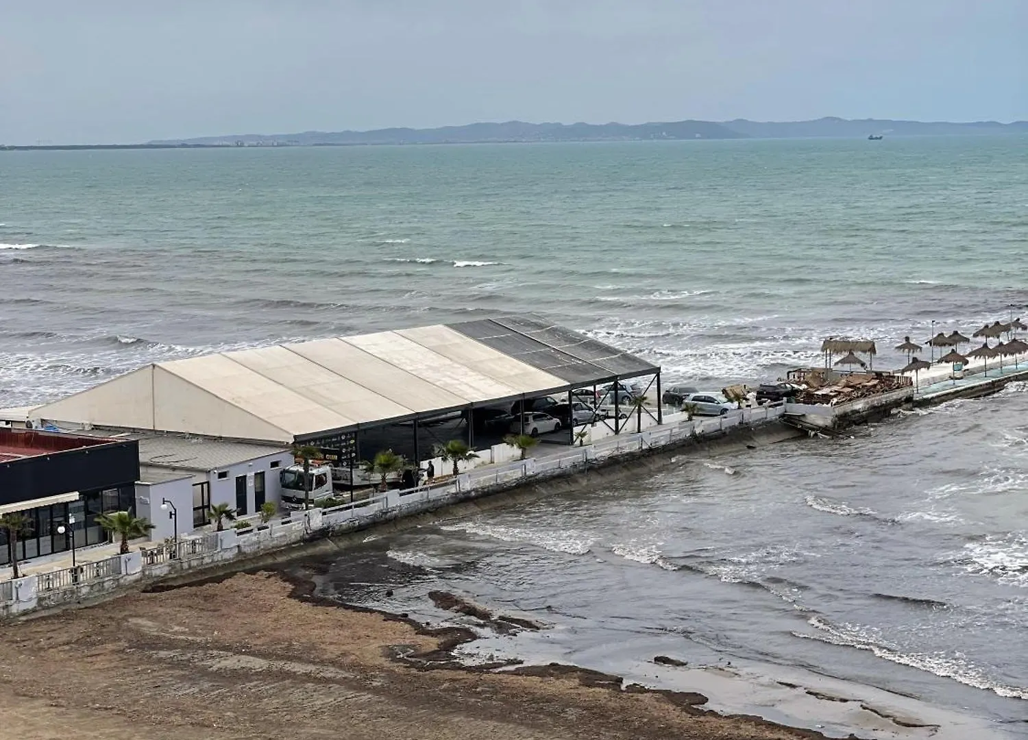 Seaside Apartment دراس