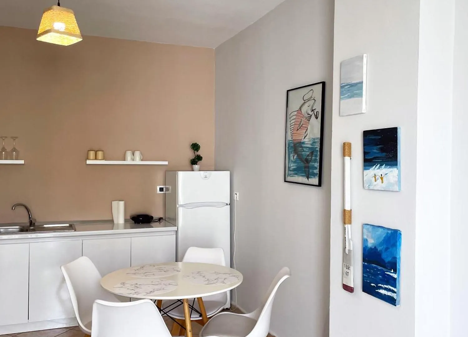 Seaside Apartment Durrës 0*,